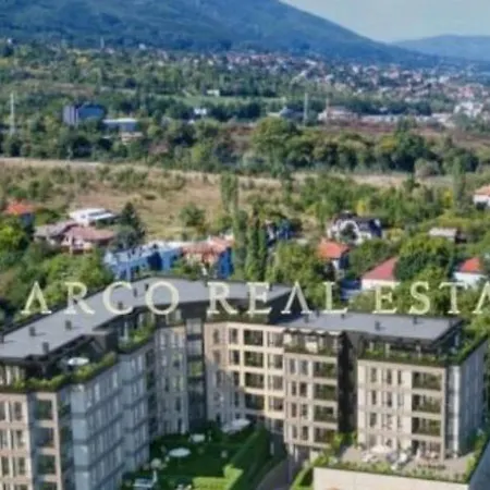 Vitosha Song And Services Connecting Center & Nearby Mountain Lägenhet